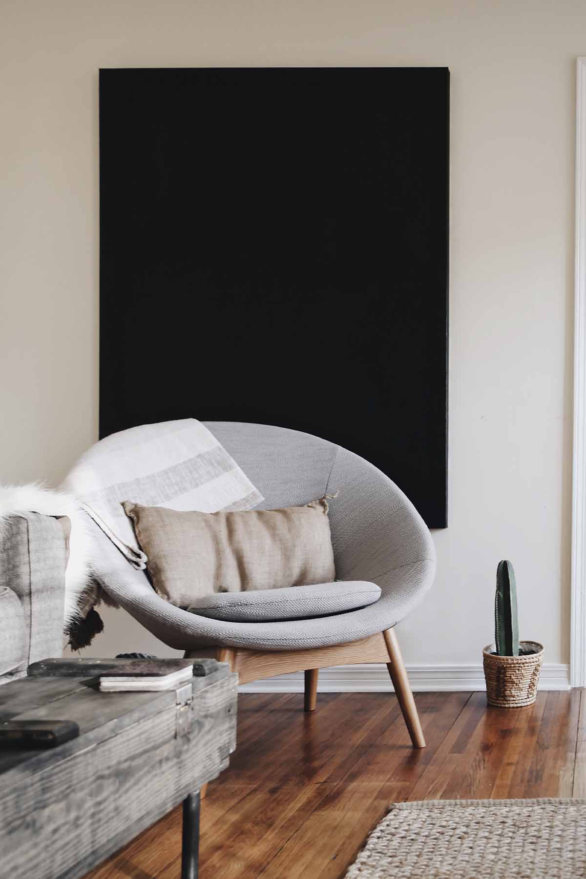 Gallery wall for framers and DIY